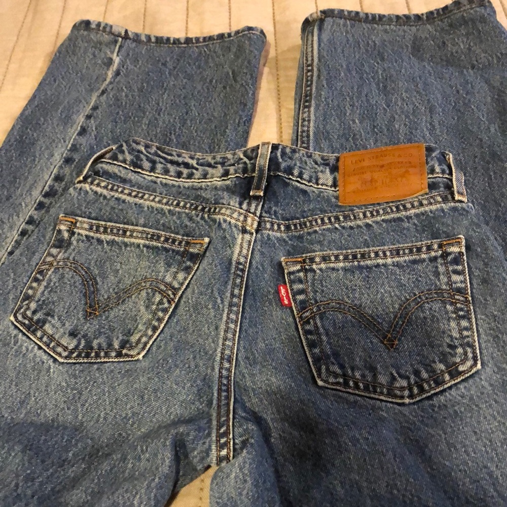 Levi's Women Low Loose Blue Denim Jeans